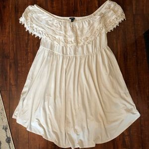 TORRID VINTAGE IVORY OFF SHOULDER DRESS